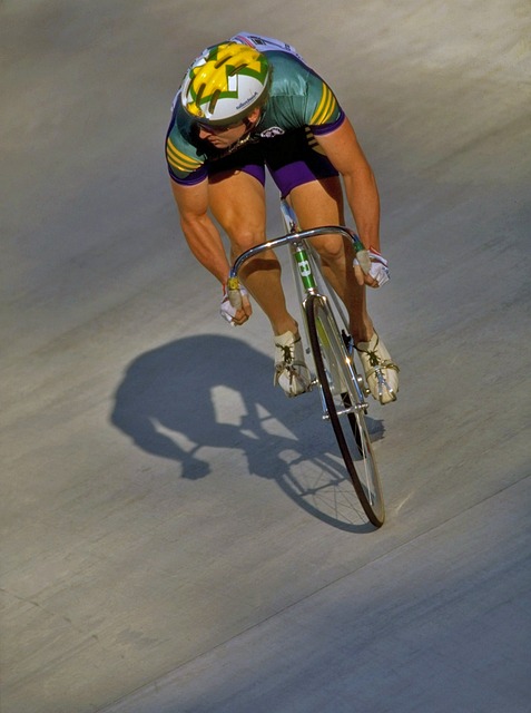 美因茨后卫科尔德甲生涯第9次染红，成德甲历史染红最多球员