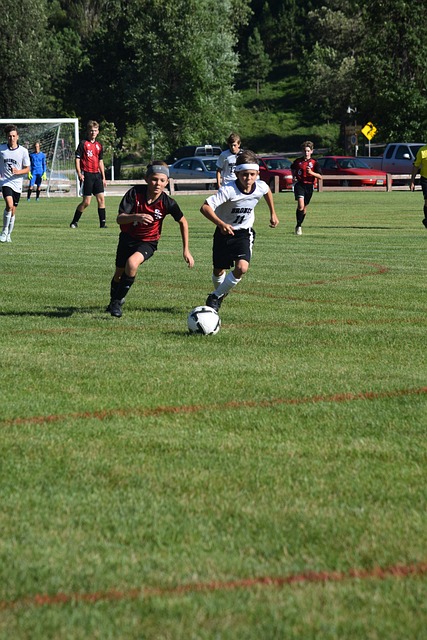 前埃及国脚怒斥卡拉格：难怪C罗懒得理你，难怪穆帅说你一般